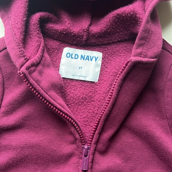 Old Navy Toddler Hooded Sweatshirt - Picture 3 of 6